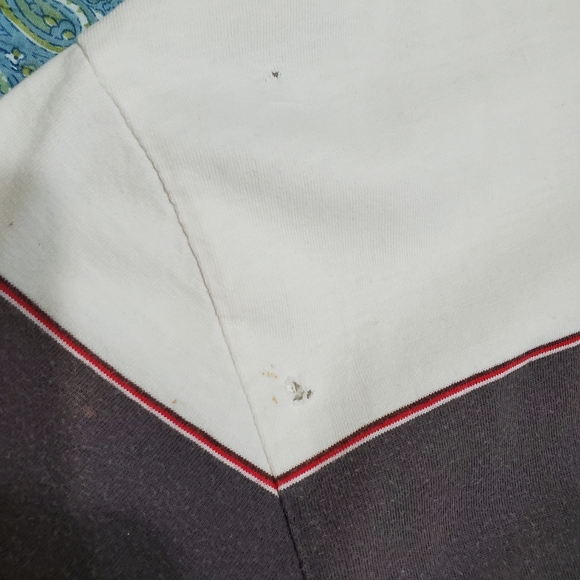 A shirt made by brand called "kirra" - Picture 9 of 9